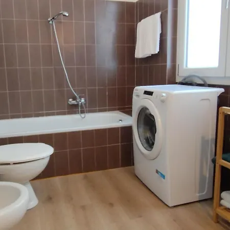 Casa Marina Tatil Evi Pettenasco